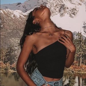 Princess Polly Black top